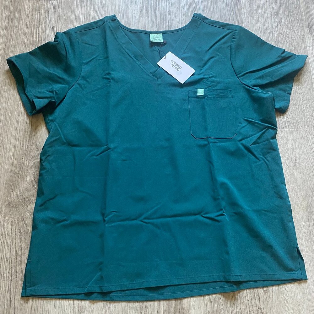 Garde malade scrubs